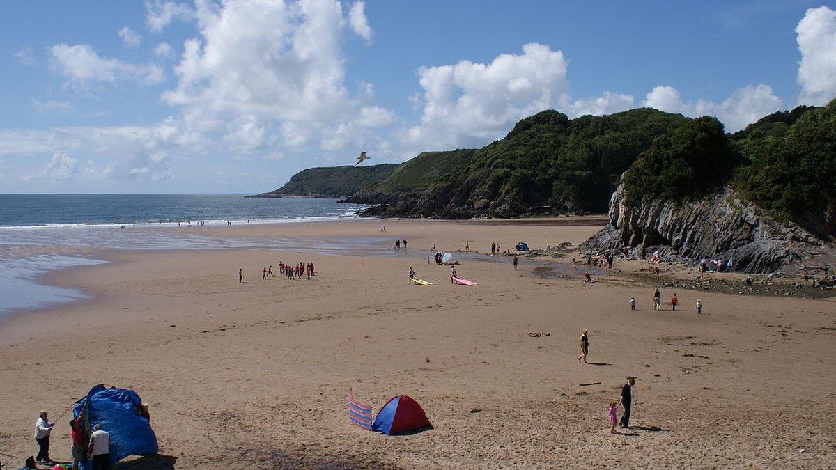 Caswell Bay in 2008 - photo by Lukeas09