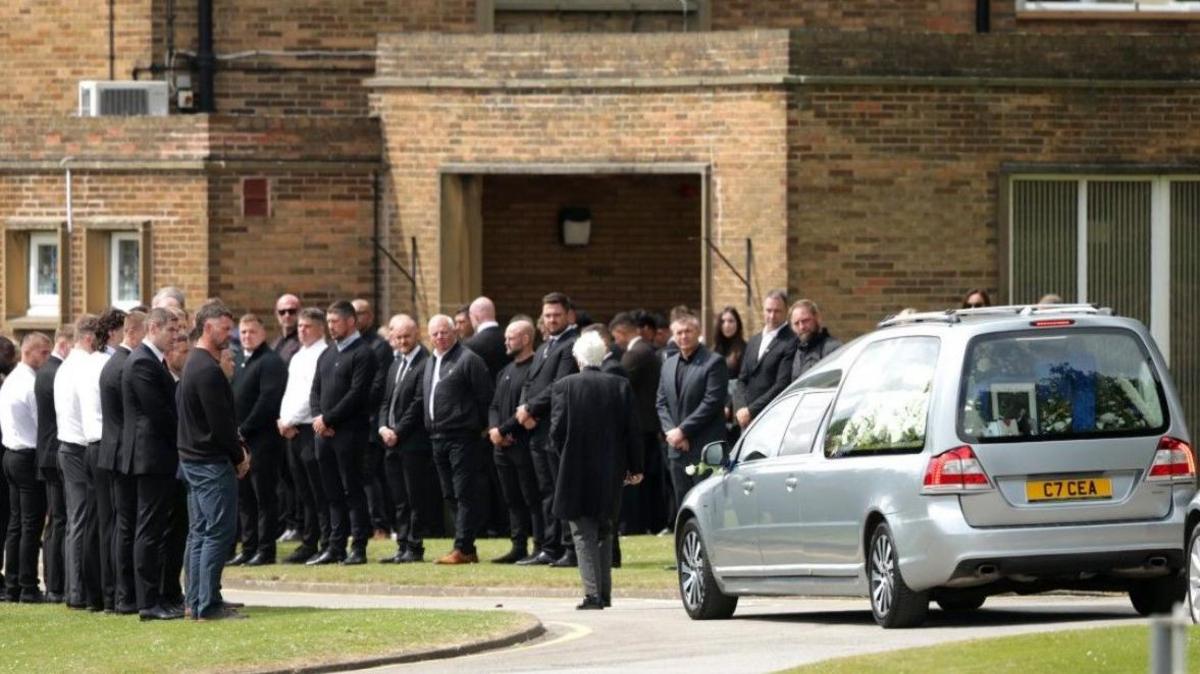 The cortege arriving at Pontefract Crematorium