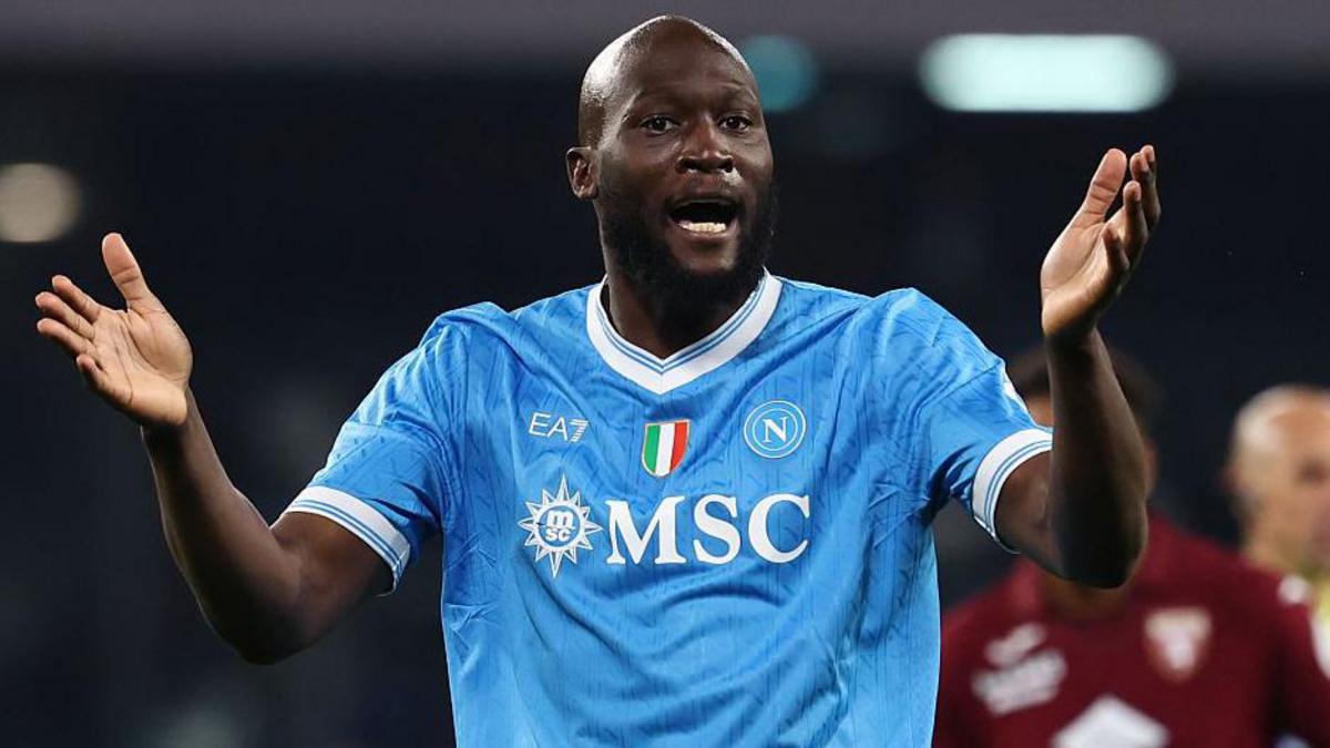 Lukaku rompe su silencio: explica su ausencia en el Napoli y desvela un problema muscular