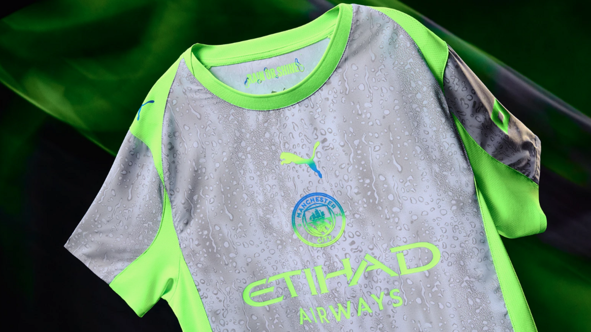 Manchester City third kit