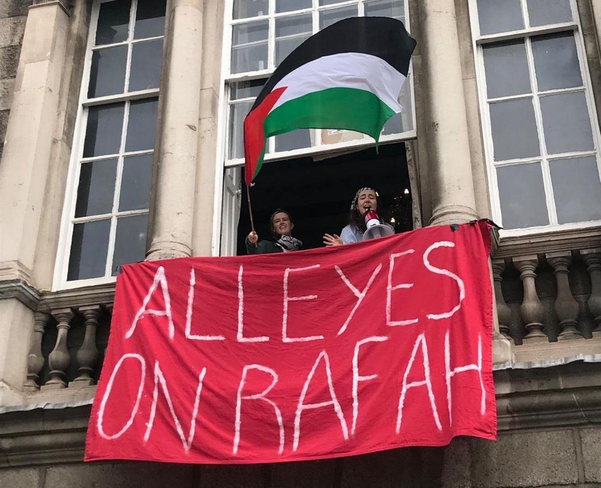 Student protesters in Dublin