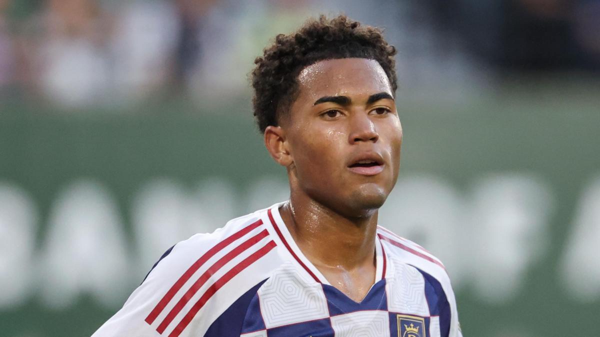 Palace sign United States prospect Gozo