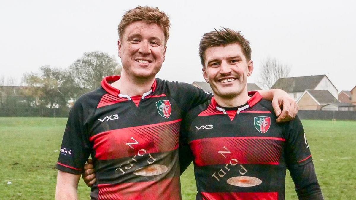 Dafydd Duggan (chwith)