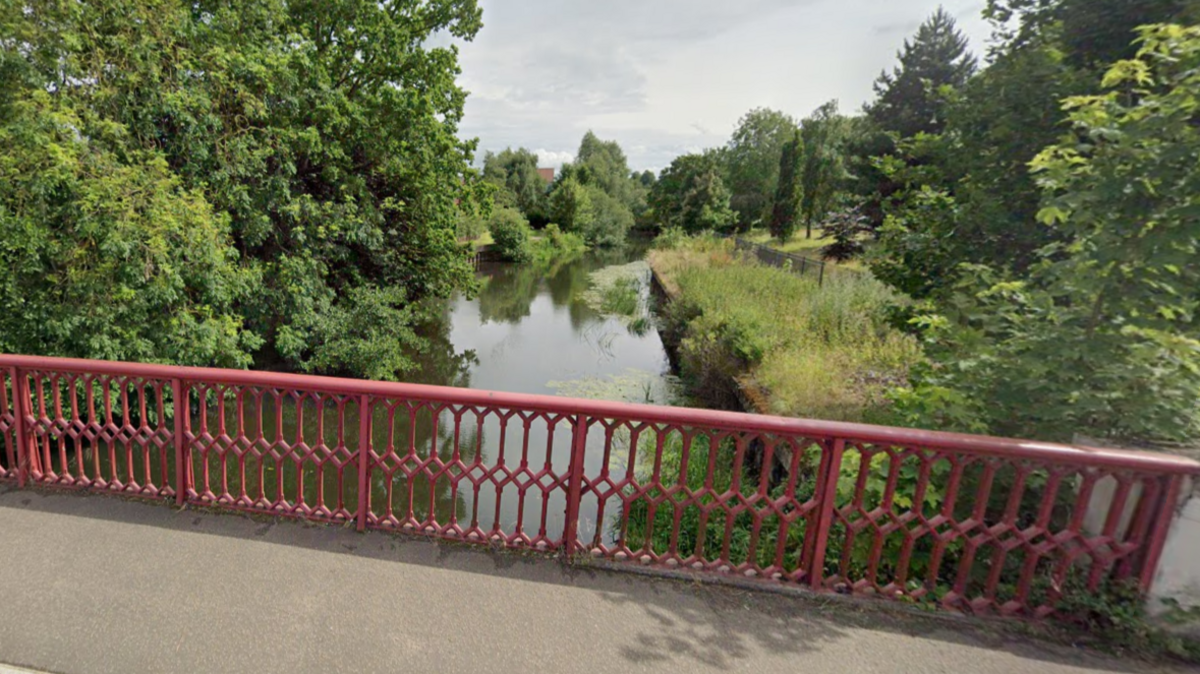 The River Wensum by Oak Street