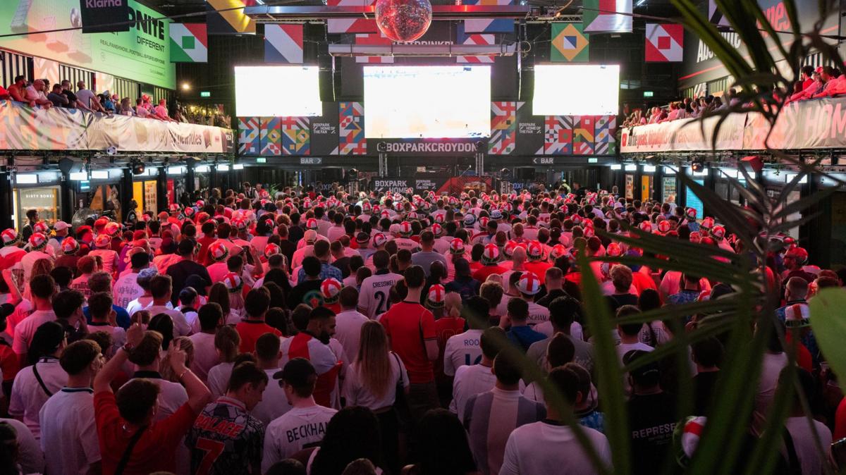 Police chief makes plea to England fans in UK