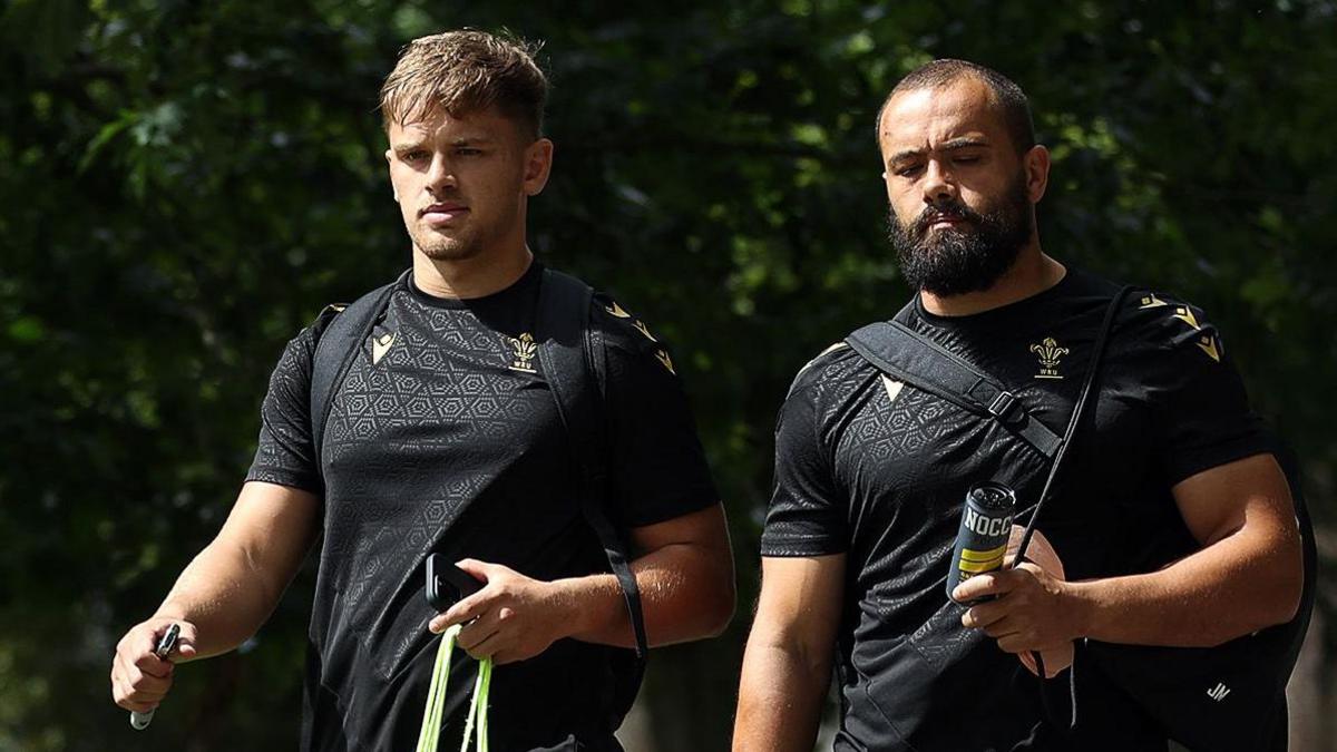 Alex Mann and Josh Macleod walk to Wales training