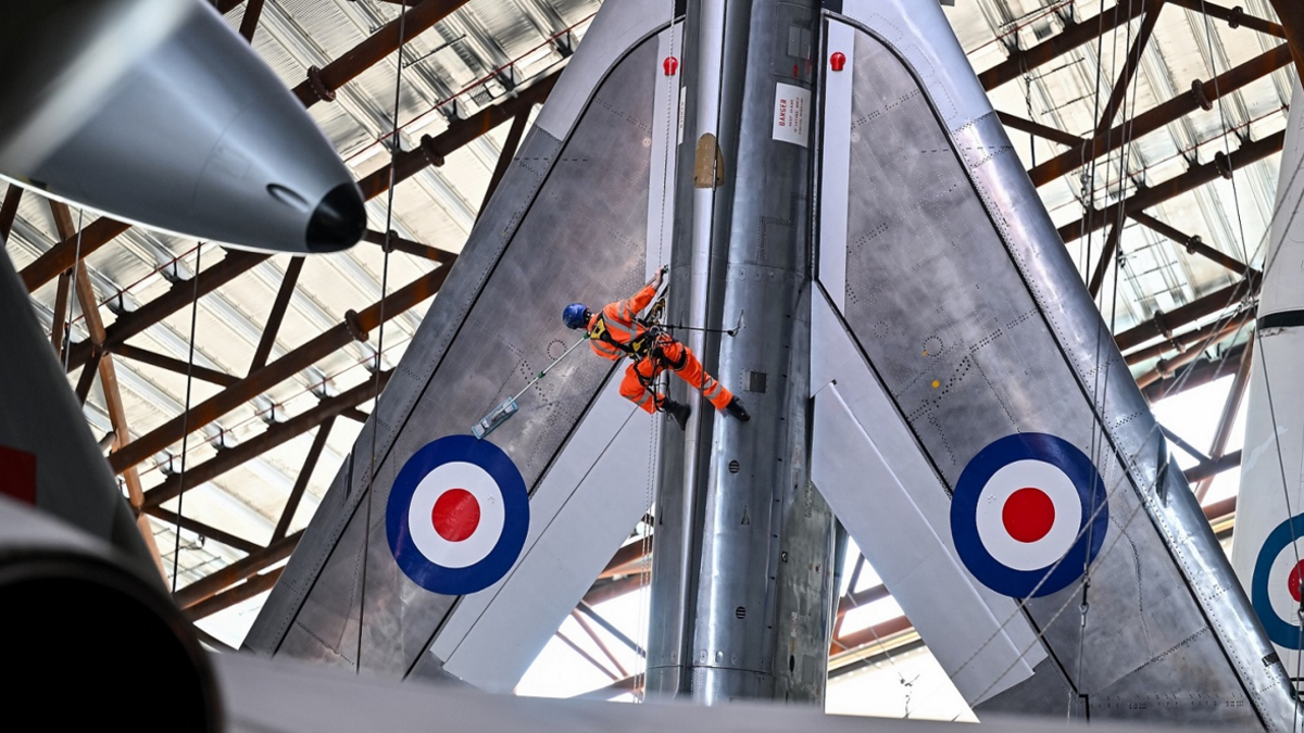 Man cleaning a jet