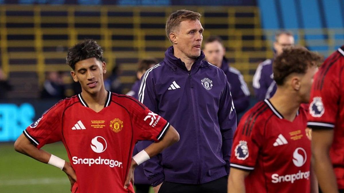 Fletcher explota contra la FA tras la derrota en la Youth Cup: "Pareció una competición del City, no de la FA"