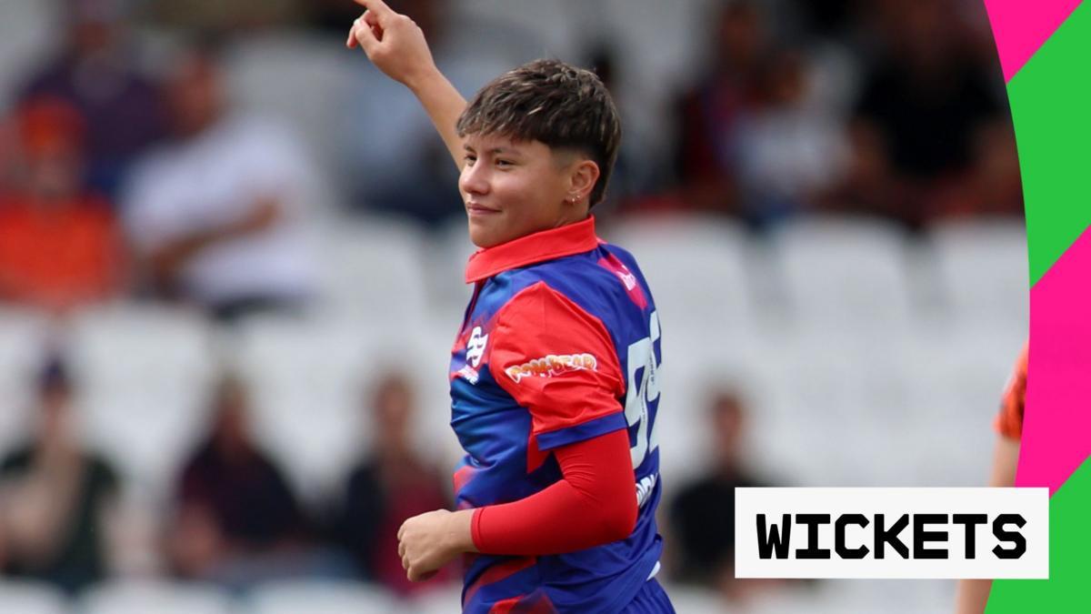 Instant impact! Wong and Corteen-Coleman both strike with first ball