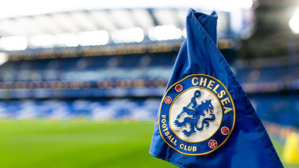 Chelsea multado con £10M y con veto de fichajes suspendido por pagos secretos de £47M a agentes no registrados