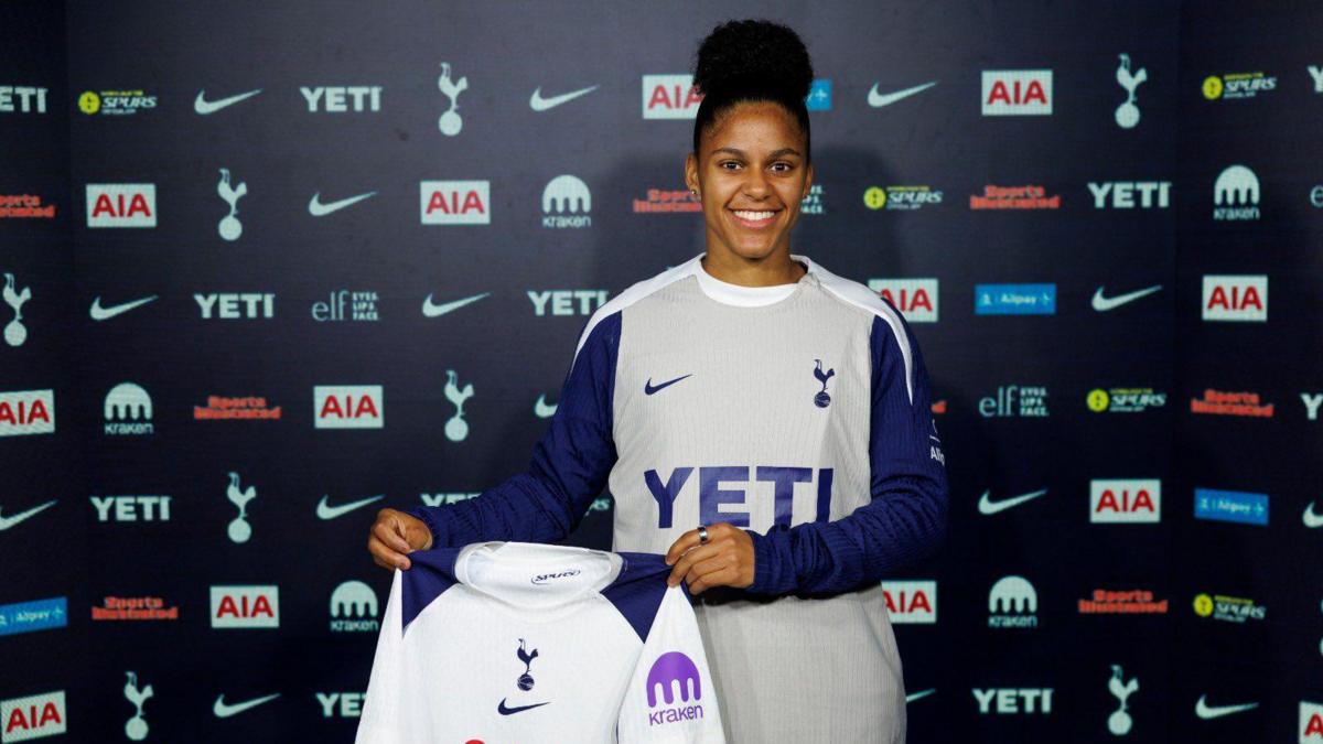Shekiera Martinez ficha por el Tottenham: la delantera alemana llega procedente del West Ham