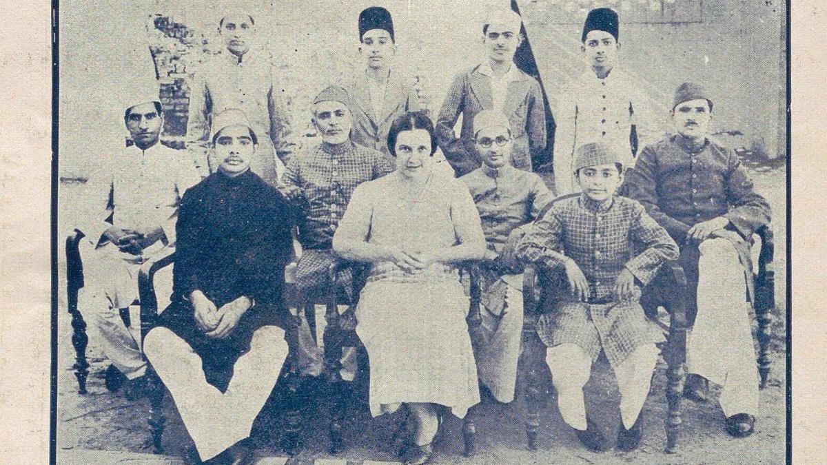 Gerda Philipsborn sitting with the team running Payam-e ta'lim, Jamia's children's journal. 