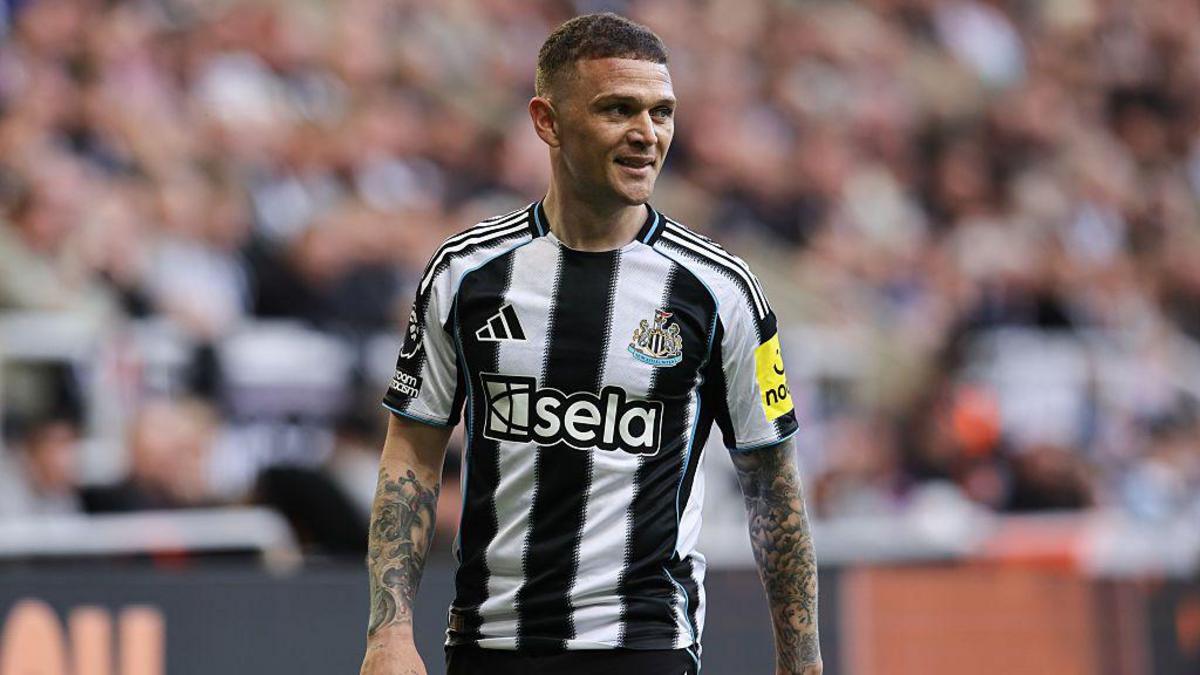 Trippier dice sí al Wolverhampton: acuerdo verbal para fichar gratis tras su salida del Newcastle