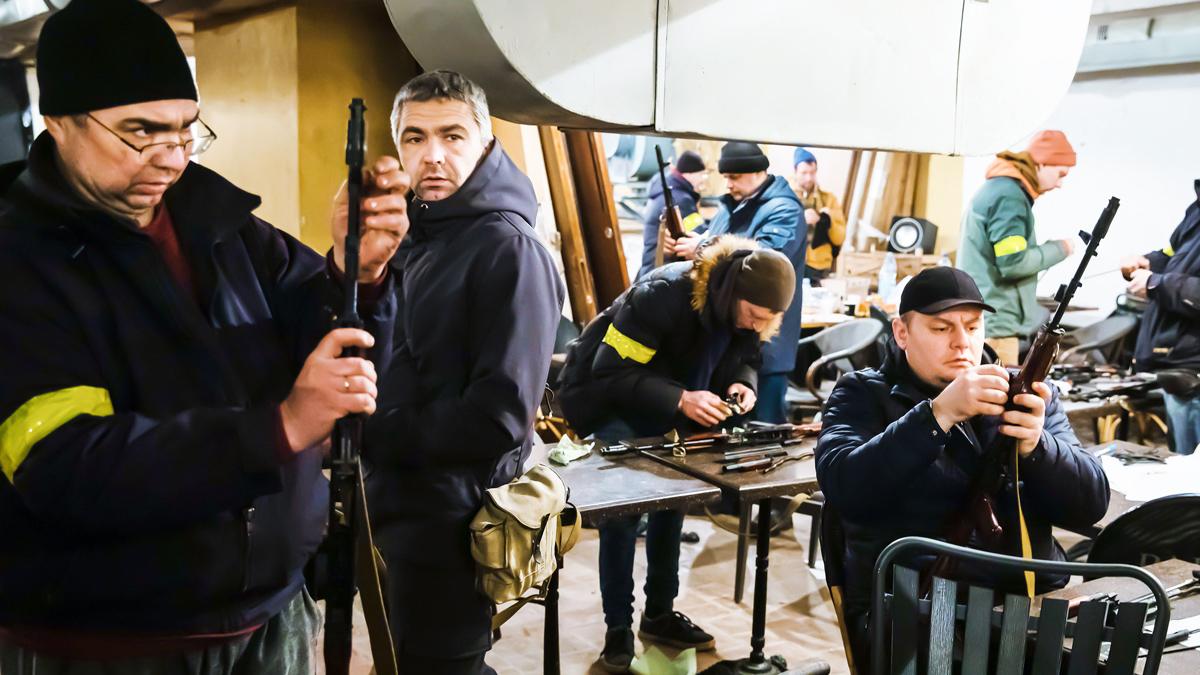 Ukrainian volunteer soldiers, Kyiv, 4 March 2022