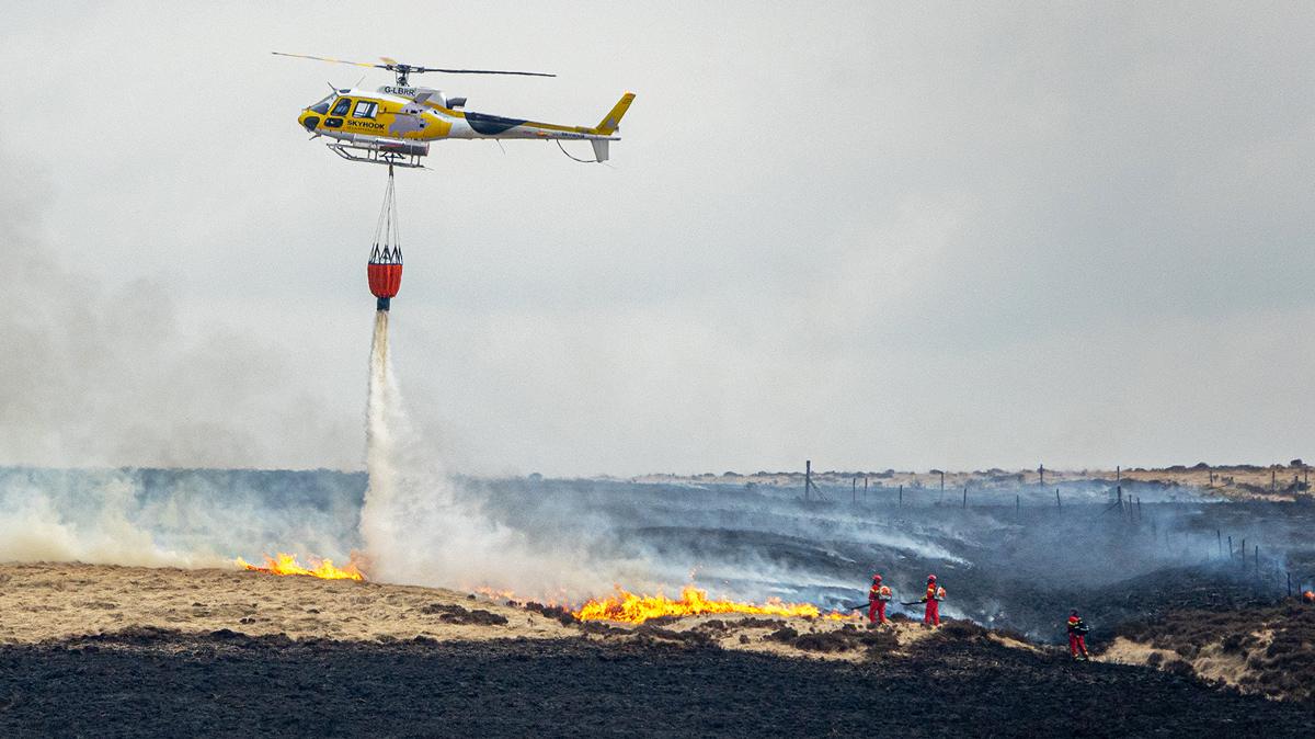 Fire on Marsden Moor, April 2021