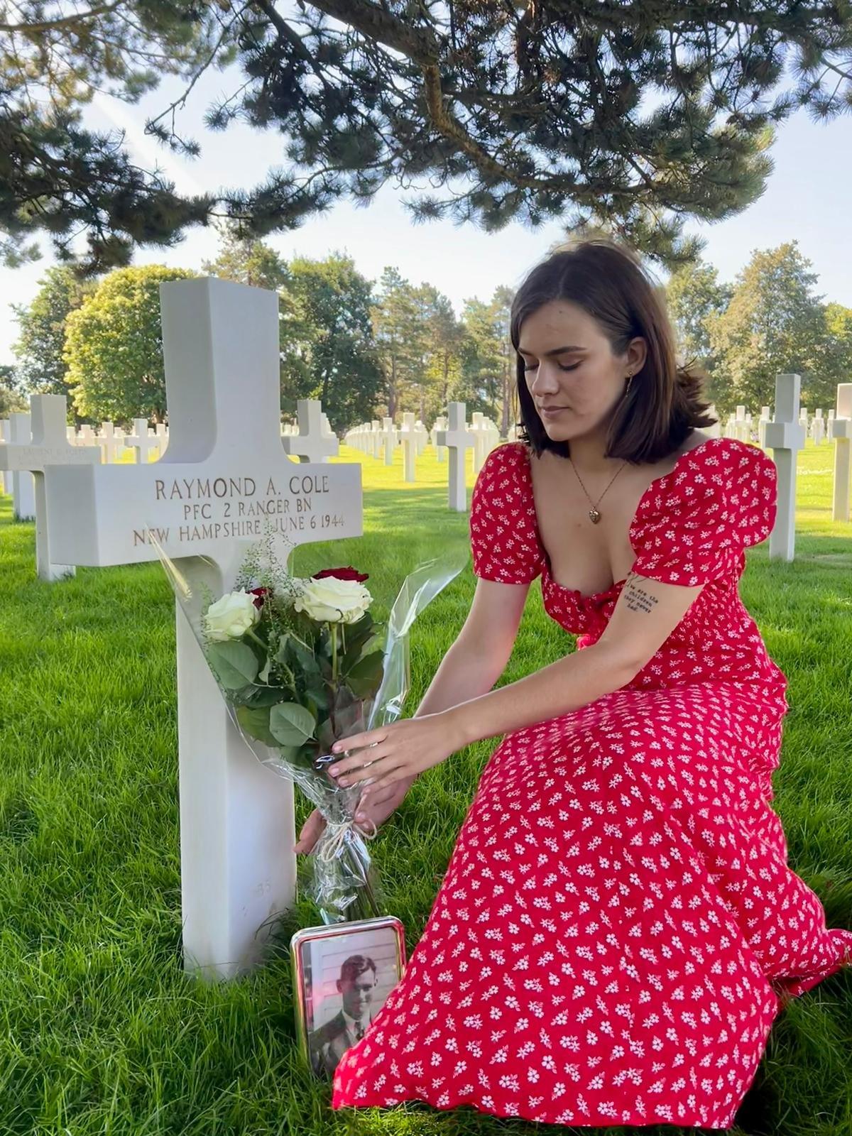 Alice Fernandez at Pte Cole's grave