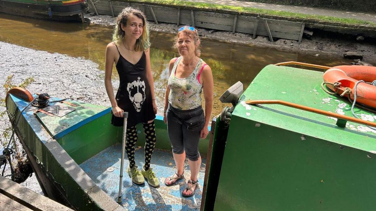 Jay and Suzi on the canal boat in Hebden Bridge 