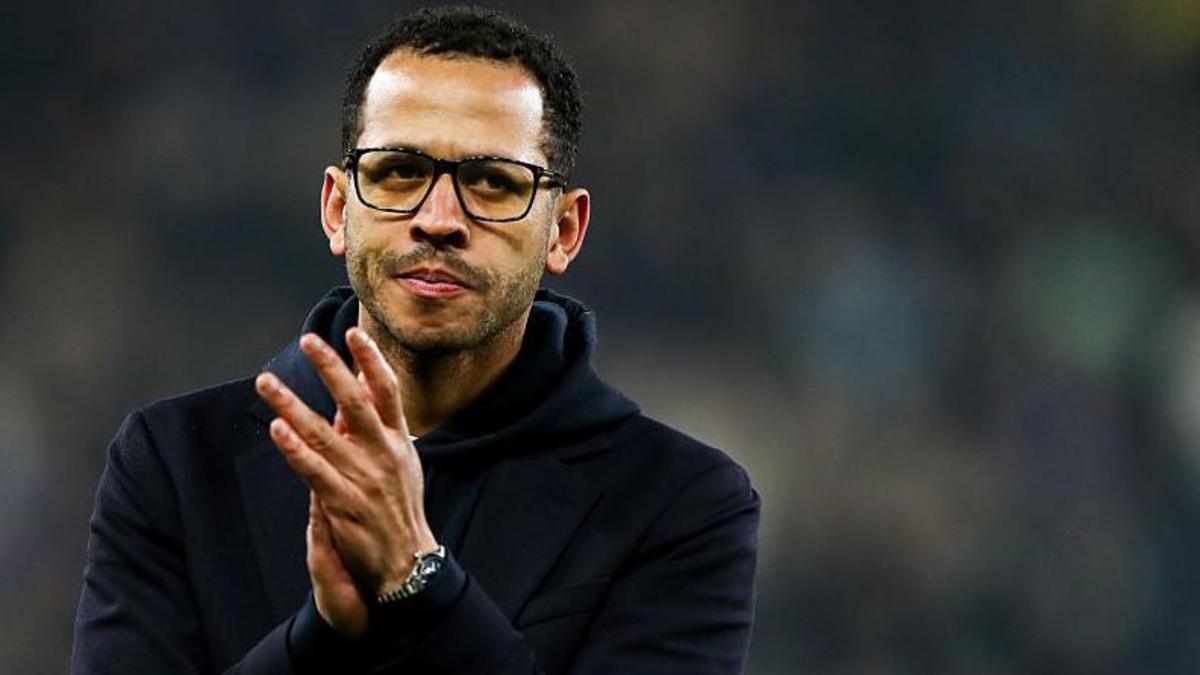 Crisis en Chelsea: tensión en el vestuario y la incógnita sobre el futuro de Rosenior