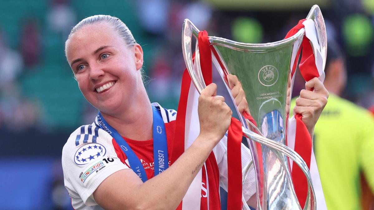Beth Mead se despide del Arsenal entre lágrimas: "Me rompe el corazón"