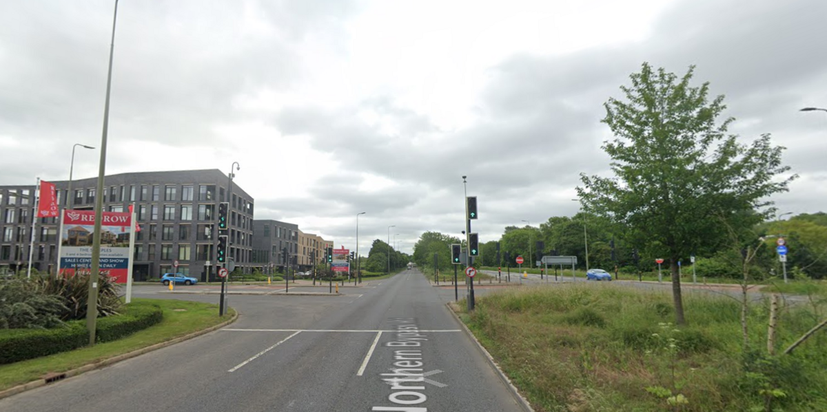 A40 junction - dangerous crossing