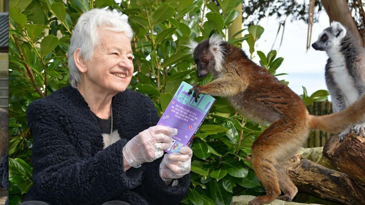 Dame Jacqueline Wilson reads to lemurs at Drusillas