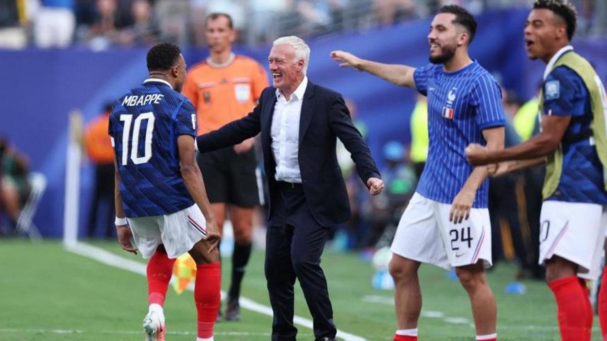 France crush Sweden 3-0 as Mbappe nears Messi record