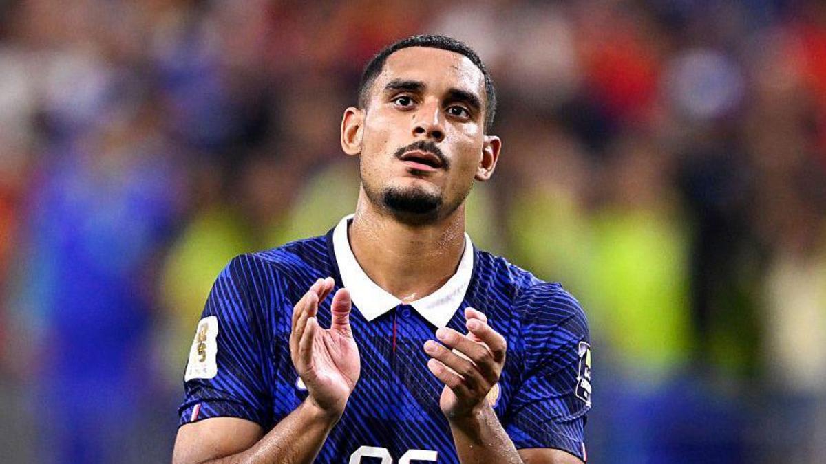 Chelsea agree deal to sign Palace defender Lacroix