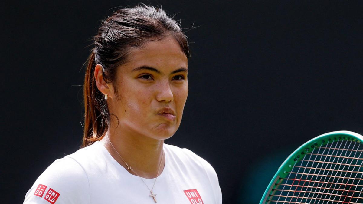 Raducanu Quits Wimbledon Practice Over Fitness Fears