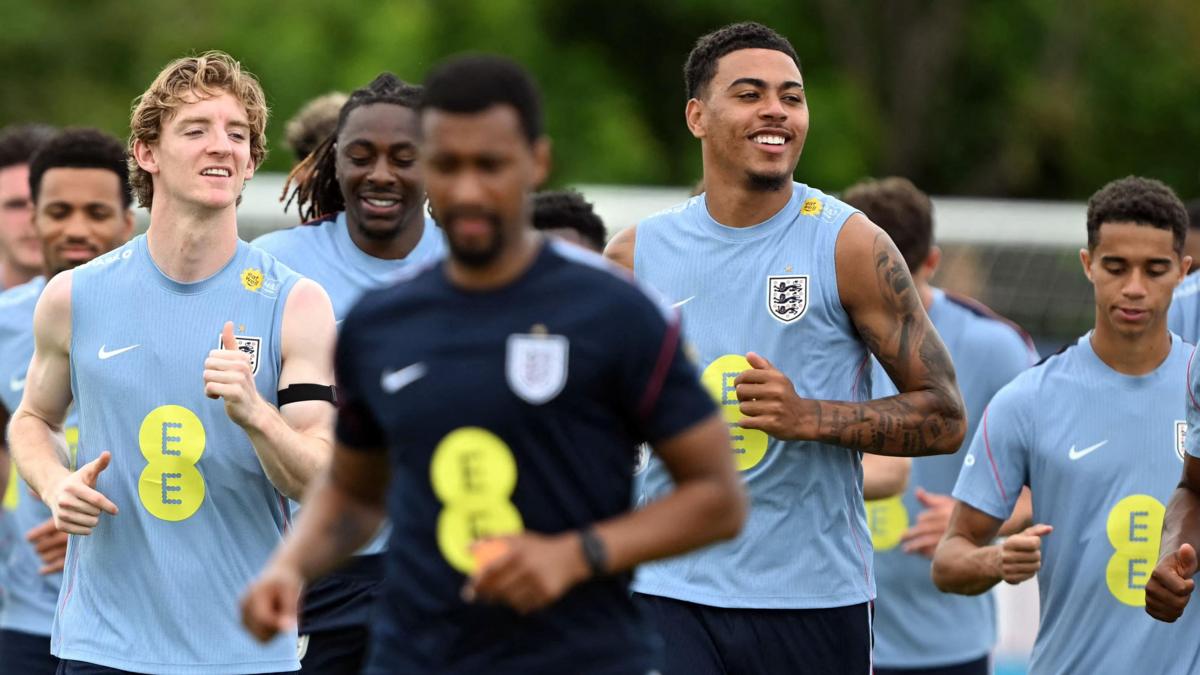 England players granted day off after Mexico win