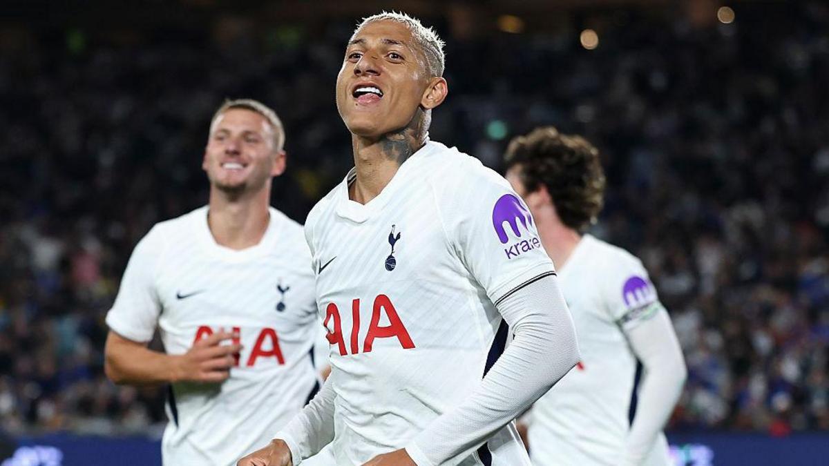 'Sometimes he wants to leave' - De Zerbi on Richarlison's Spurs future