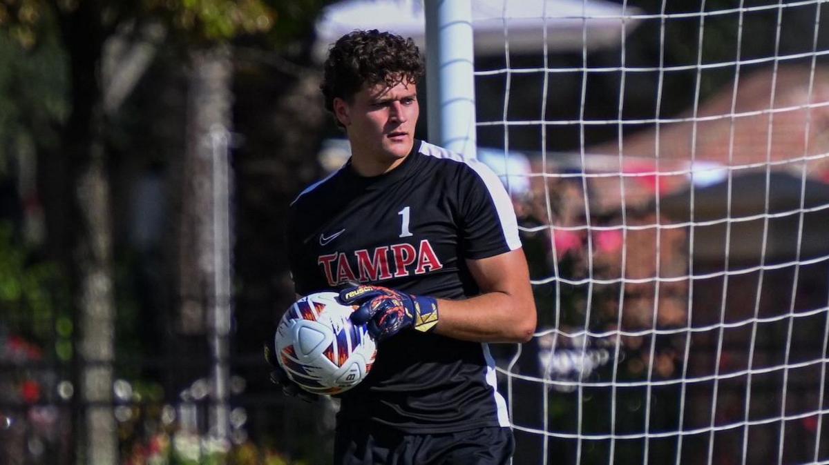 Alex Hare playing for the University of Tampa Spartans