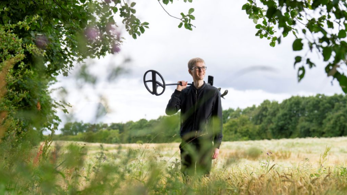 Gustav Bruunsgaard with his metal detector