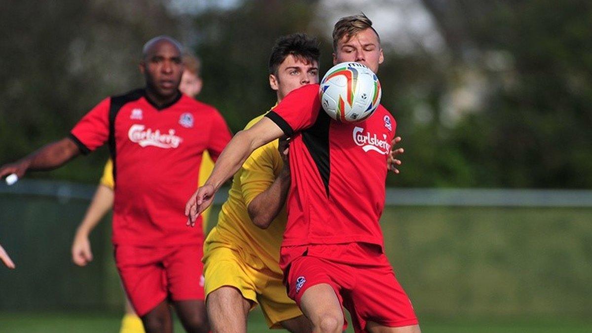 Truro City vs Banbury