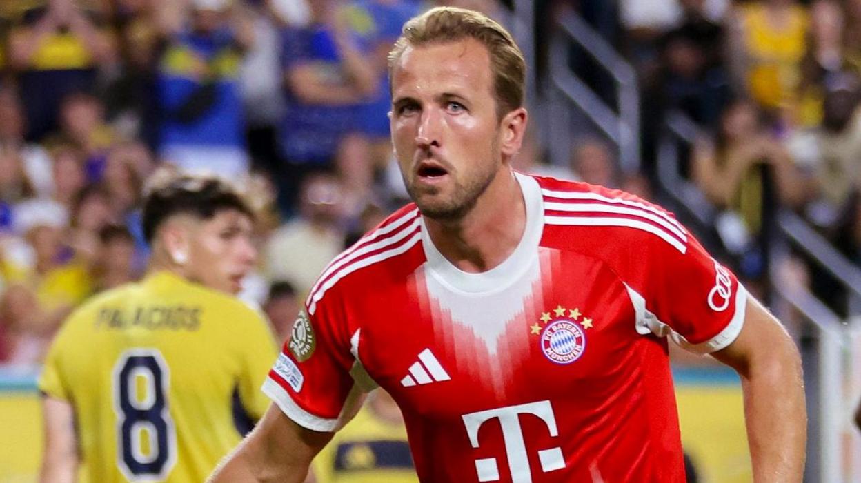 Harry Kane scores