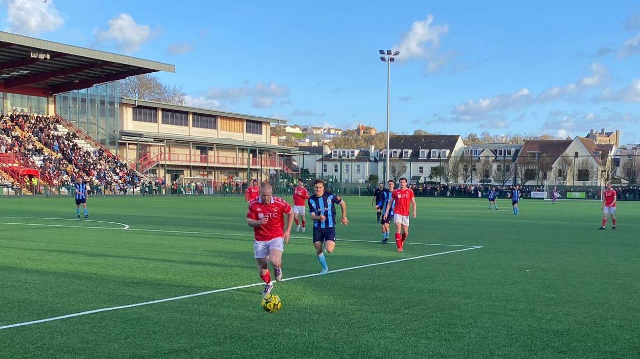 Jersey Bulls in action at Springfield