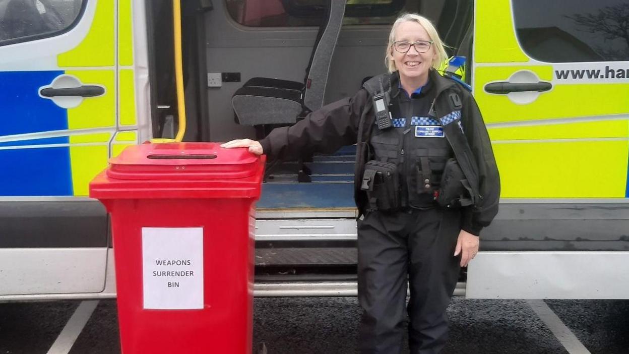 Hampshire police officer with knife bin