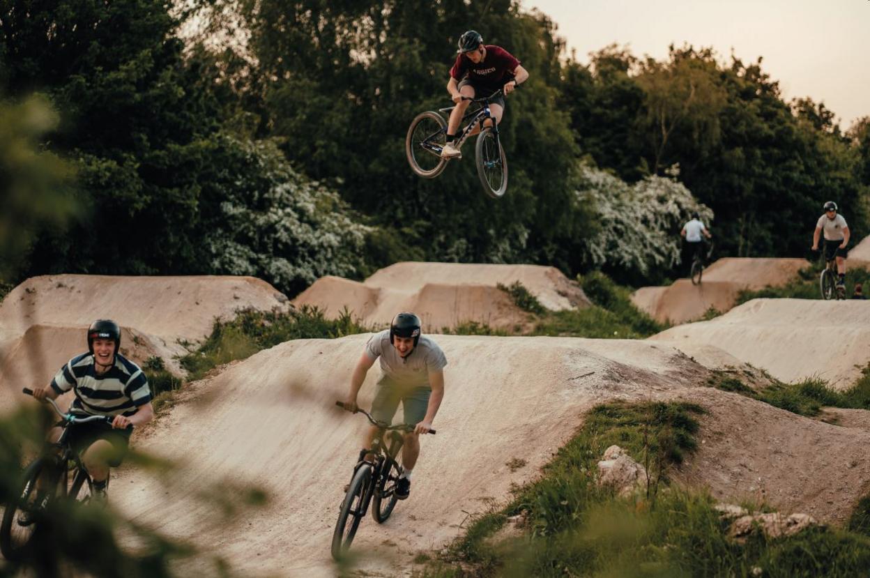 Riders at Bolehills BMX track