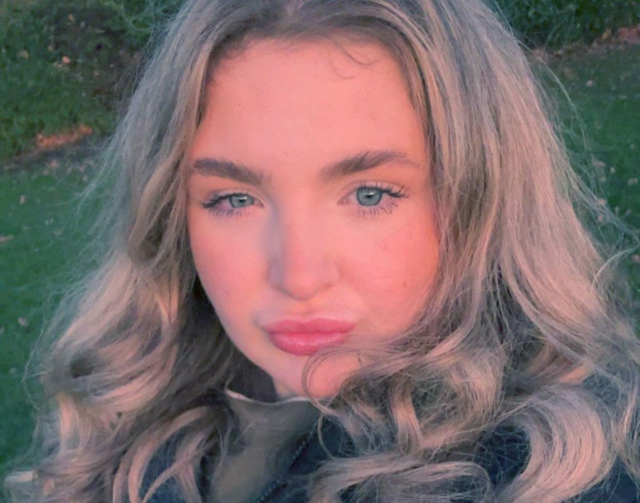 A picture of Anna Jameson, a 22-year-old retail worker from Maltby, South Yorkshire, with blonde hair and blue eyes. 