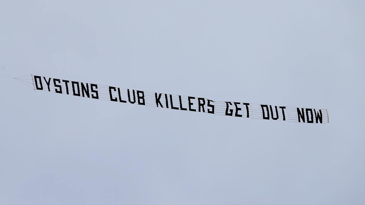 Airplane banner