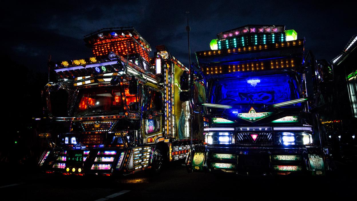 The real-life Transformer trucks of Japan - BBC Three