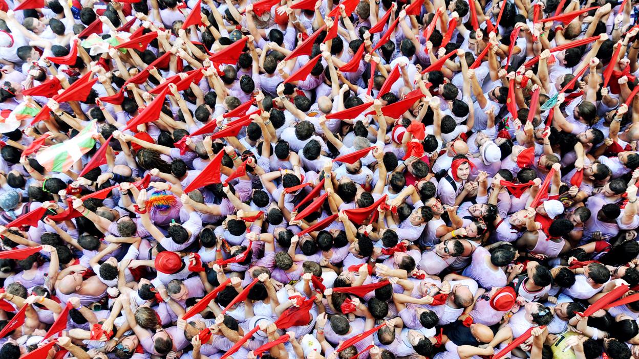 Crowds at San Fermin