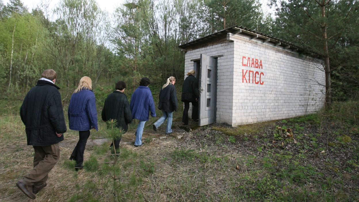 People entering bunker