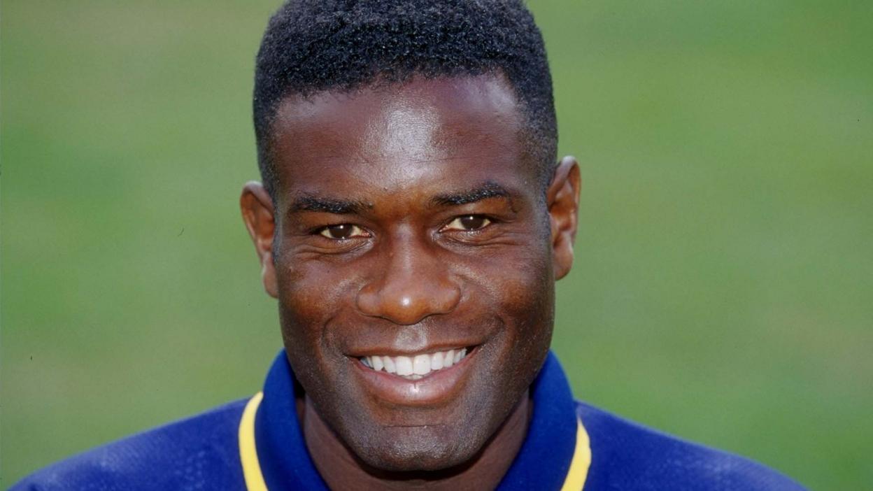 Robbie Earle
