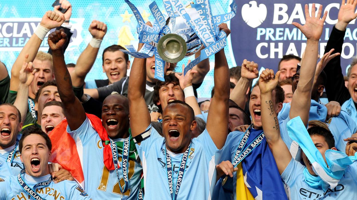 Manchester City lift the Premier League title, 2012