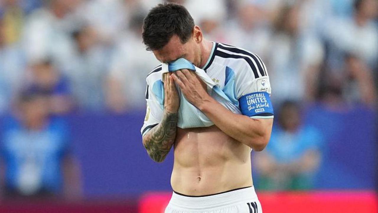 Emotional Messi explains tears after Argentina goal
