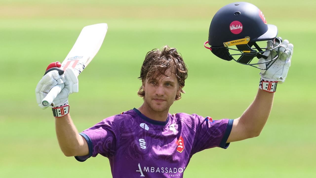 Brilliant Benkenstein leads Essex to win over Glamorgan despite Van der Gugten ton — image supplied by BBC Sport's feed