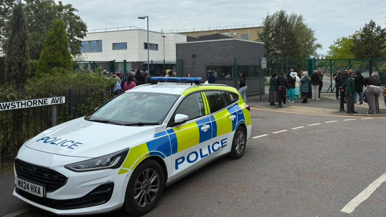 Gorton School Lockdown Declared Hoax After Police Investigation — image 1