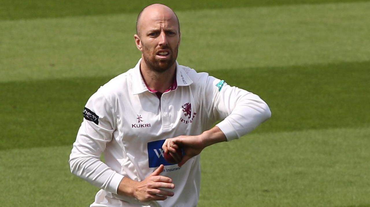 Somerset's Jack Leach runs up to bowl
