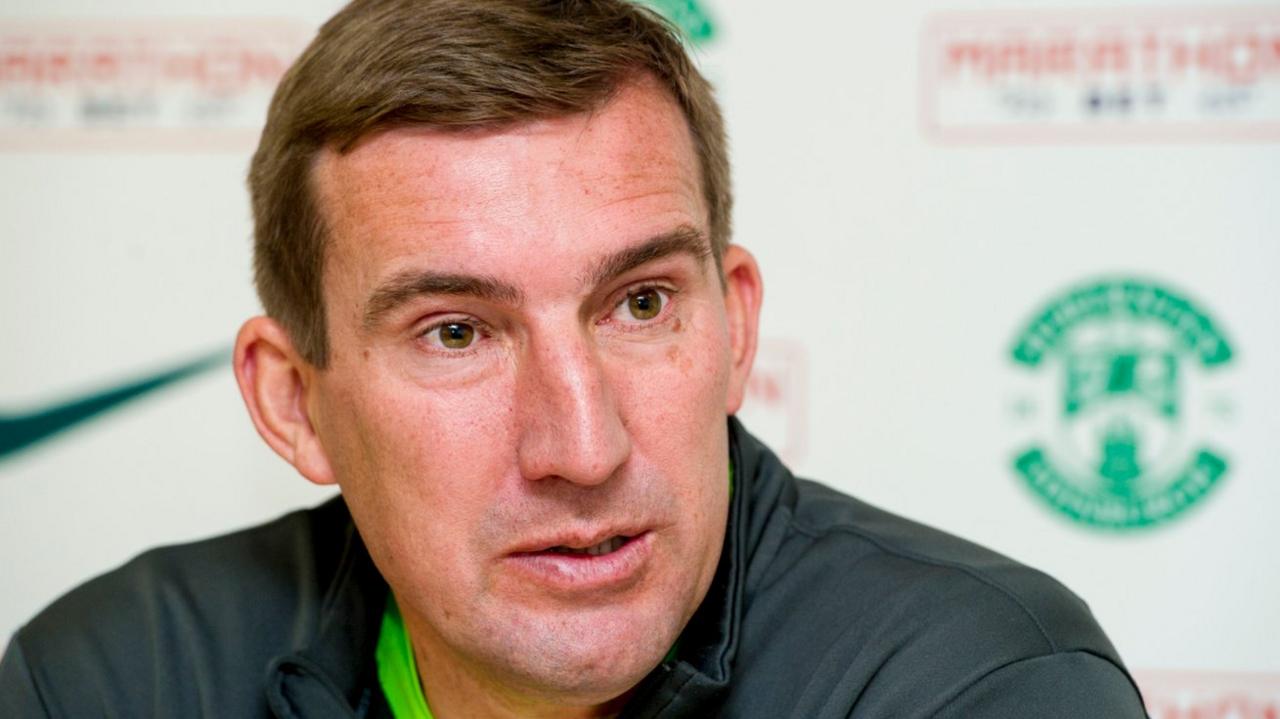 Hibernian head coach Alan Stubbs