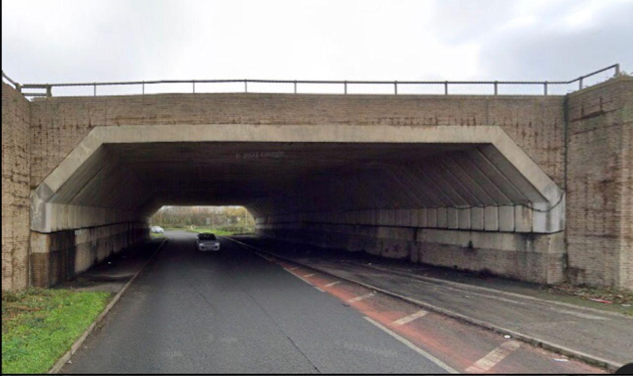 Concrete bridge carrying M1 over an A road